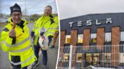 Byggnads Skåne stöttar strejken mot Tesla i Malmö, bjuder på korv.