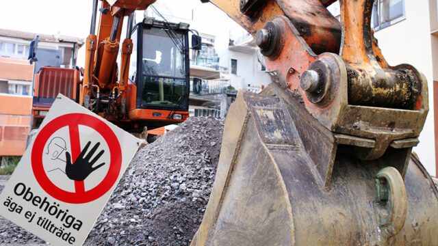 Stressad fotgängare orsakade byggolycka