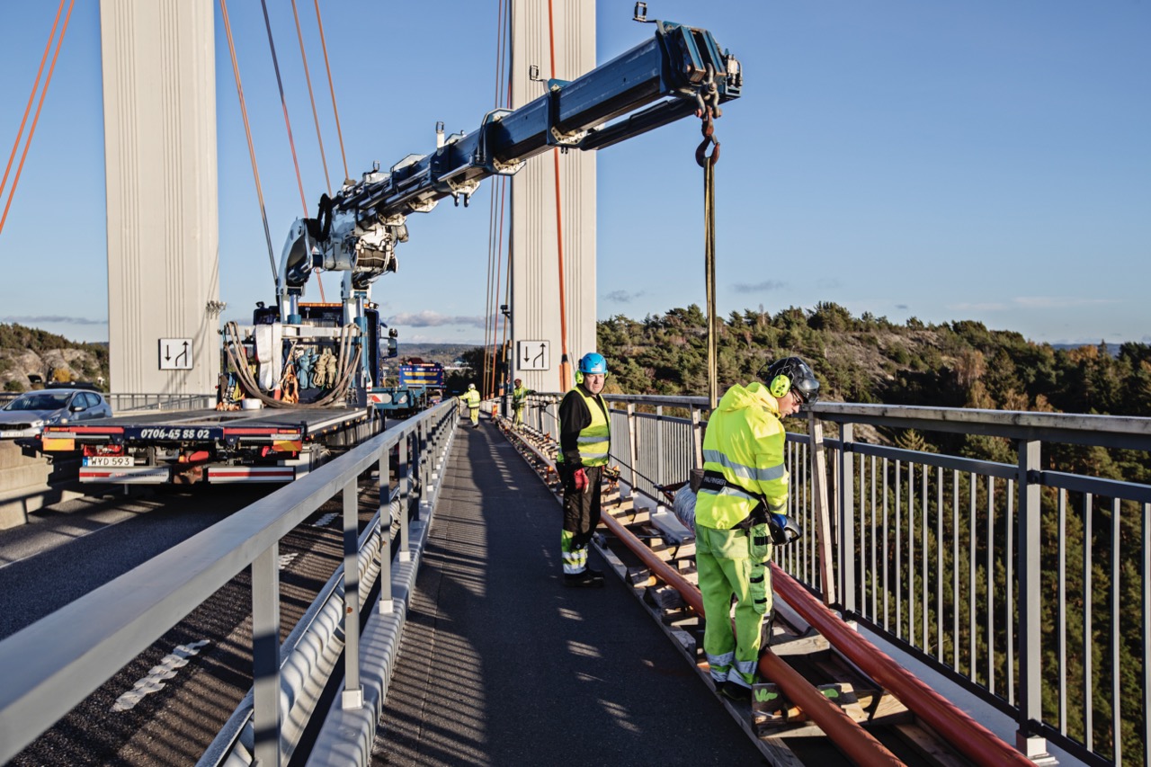 Kabelbyte på Tjörnbron